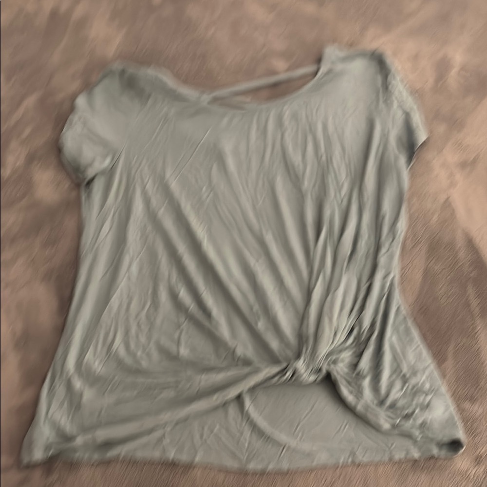 Nine Britton Light Green Short Sleeve Top
